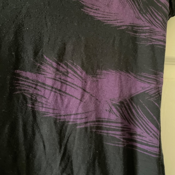3 for $10 | Garage Feather Print T Shirt S - Picture 2 of 5